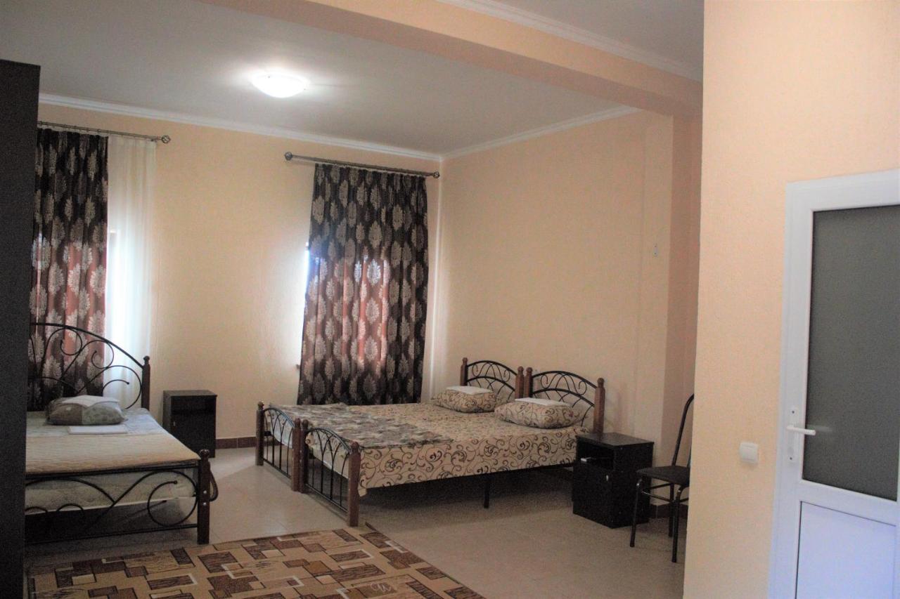 Guest House Lykhny Γκάγκρα Εξωτερικό φωτογραφία