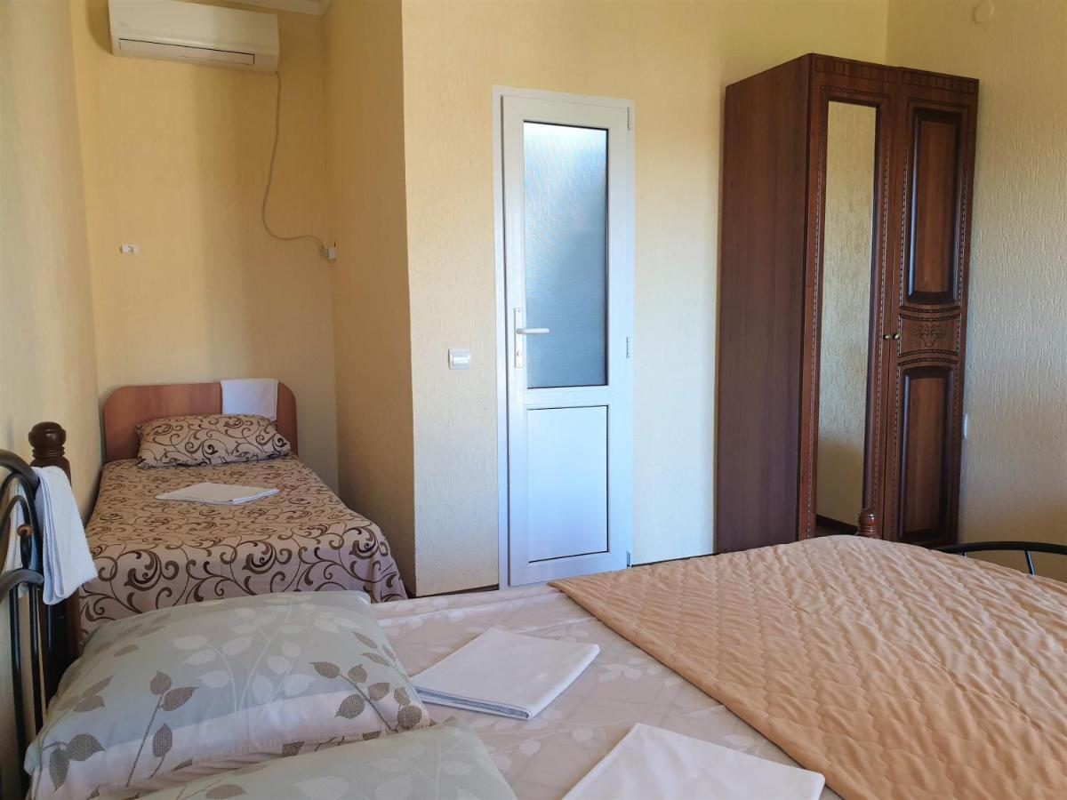 Guest House Lykhny Γκάγκρα Εξωτερικό φωτογραφία