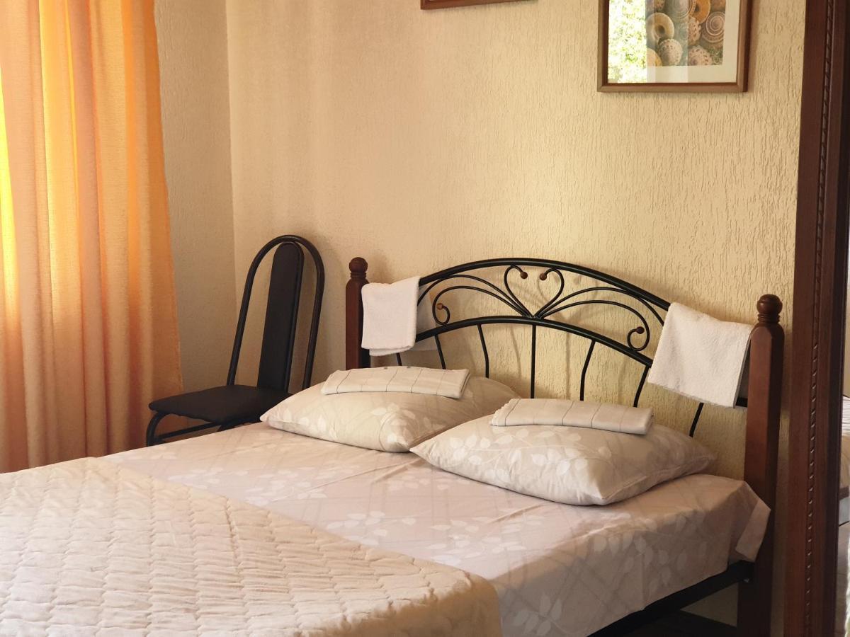 Guest House Lykhny Γκάγκρα Εξωτερικό φωτογραφία