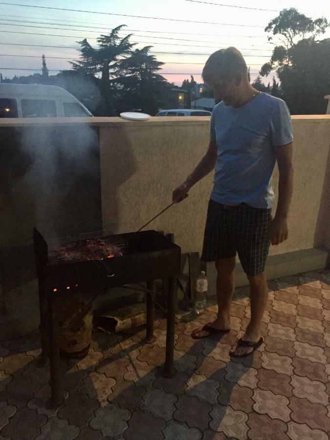 Guest House Lykhny Γκάγκρα Εξωτερικό φωτογραφία